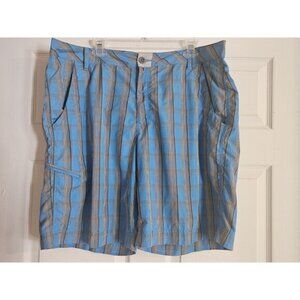 Columbia Shorts Mens 40W 10L Inseam Blue & Gray Plaid Flat Front Cotton Golf
